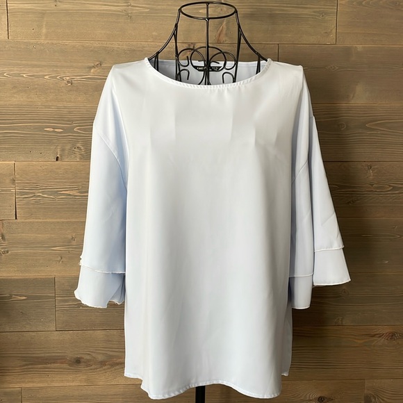 SHEIN Tops - Crewneck three-quarter sleeve ruffled blouse